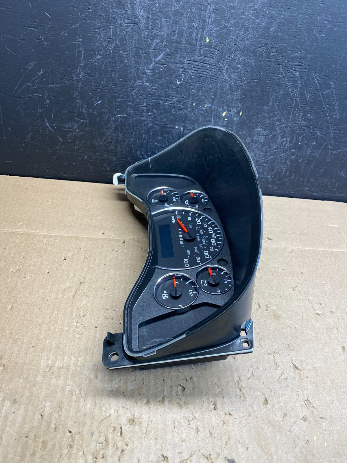 2017 Chevrolet Express 2500 3500 Speedometer Cluster Gauge AC6763 DG2