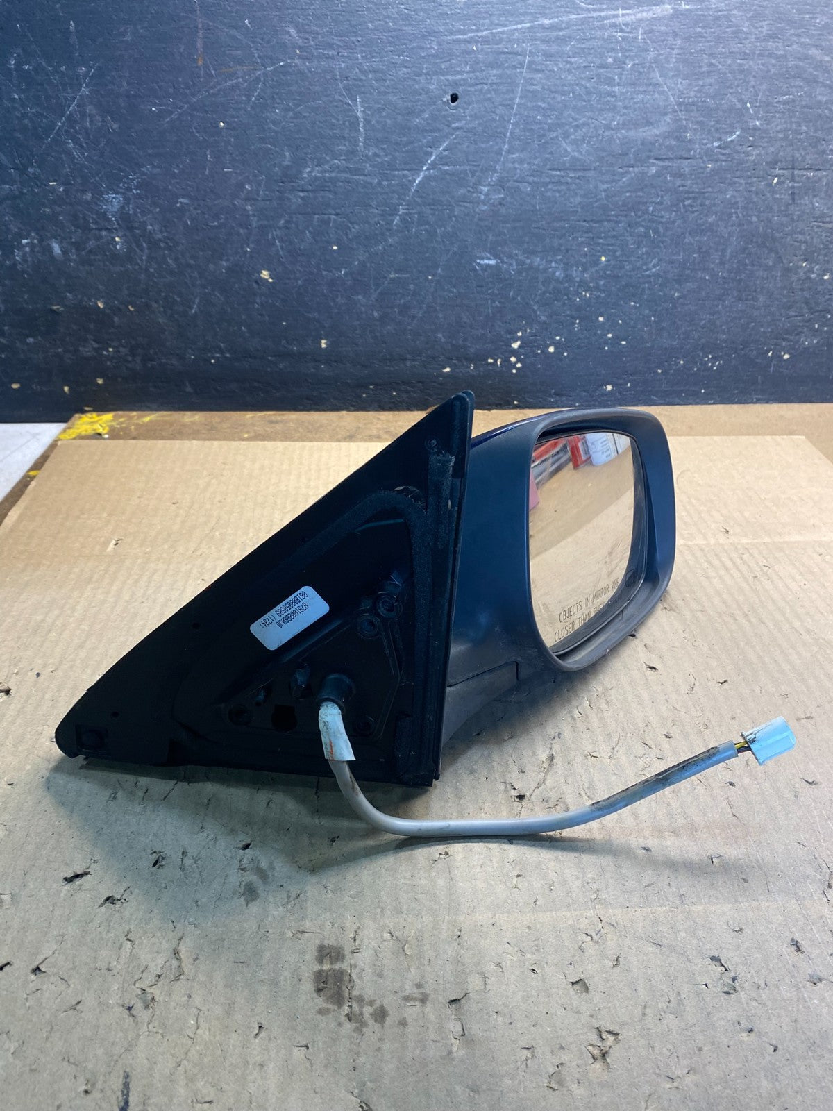 2009 to 2011 Buick Lucerne Right Passenger Side View Door Mirror OEM Z5348 DG10