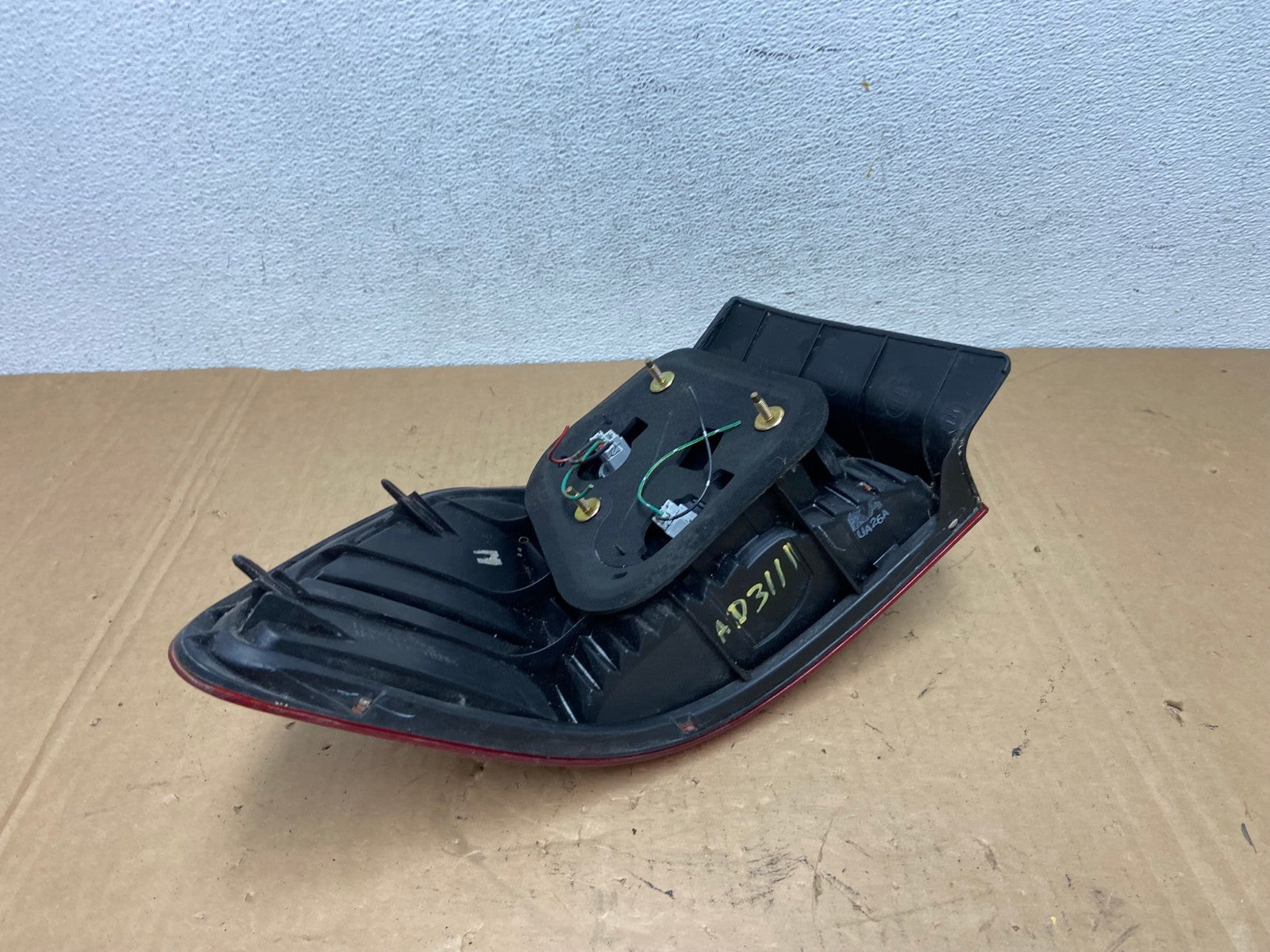 2001 to 2002 Honda Accord Sedan 4door Right Passenger Tail Light AD3111 LK4