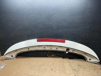 2015 to 2020 Kia Sedona Rear Trunk Spoiler Wing Oem W6091 DG8