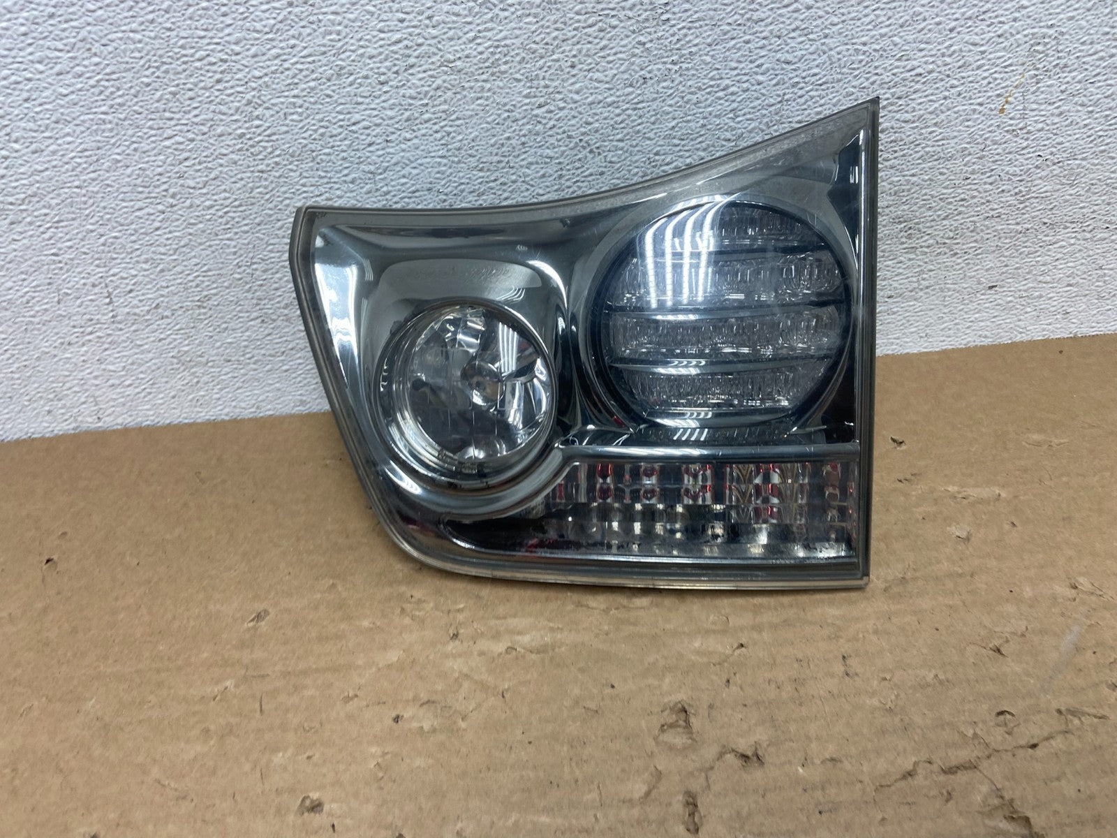 2006 to 2007 Lexus RX400H Right RH Side Inner Tail Light AD4082 DW0