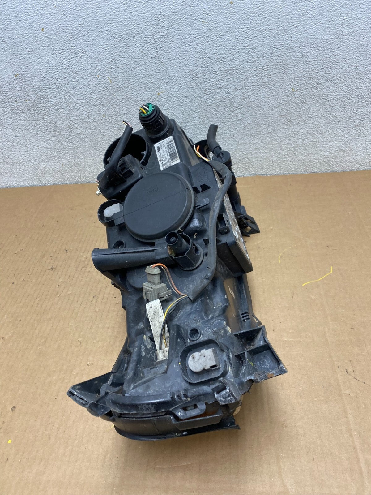 2007 2008 2009 Volvo S60 V70 Left Driver LH Headlight Xenon HID G6981 DG18