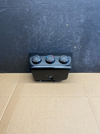2011-2014 Chrysler 200 Heater AC Climate Switch Temperature Control OE AD2036 DG0
