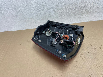 2014 2015 Kia Sorento Right Passenger Rh Tail Light AE9710 LK5