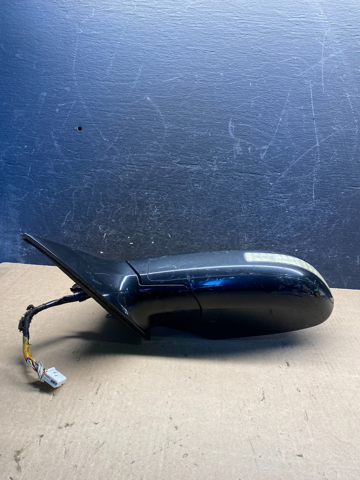 2009 to 2014 Nissan Maxima Left Driver Side View Door Trn Sig Mirror AG3199 MS3