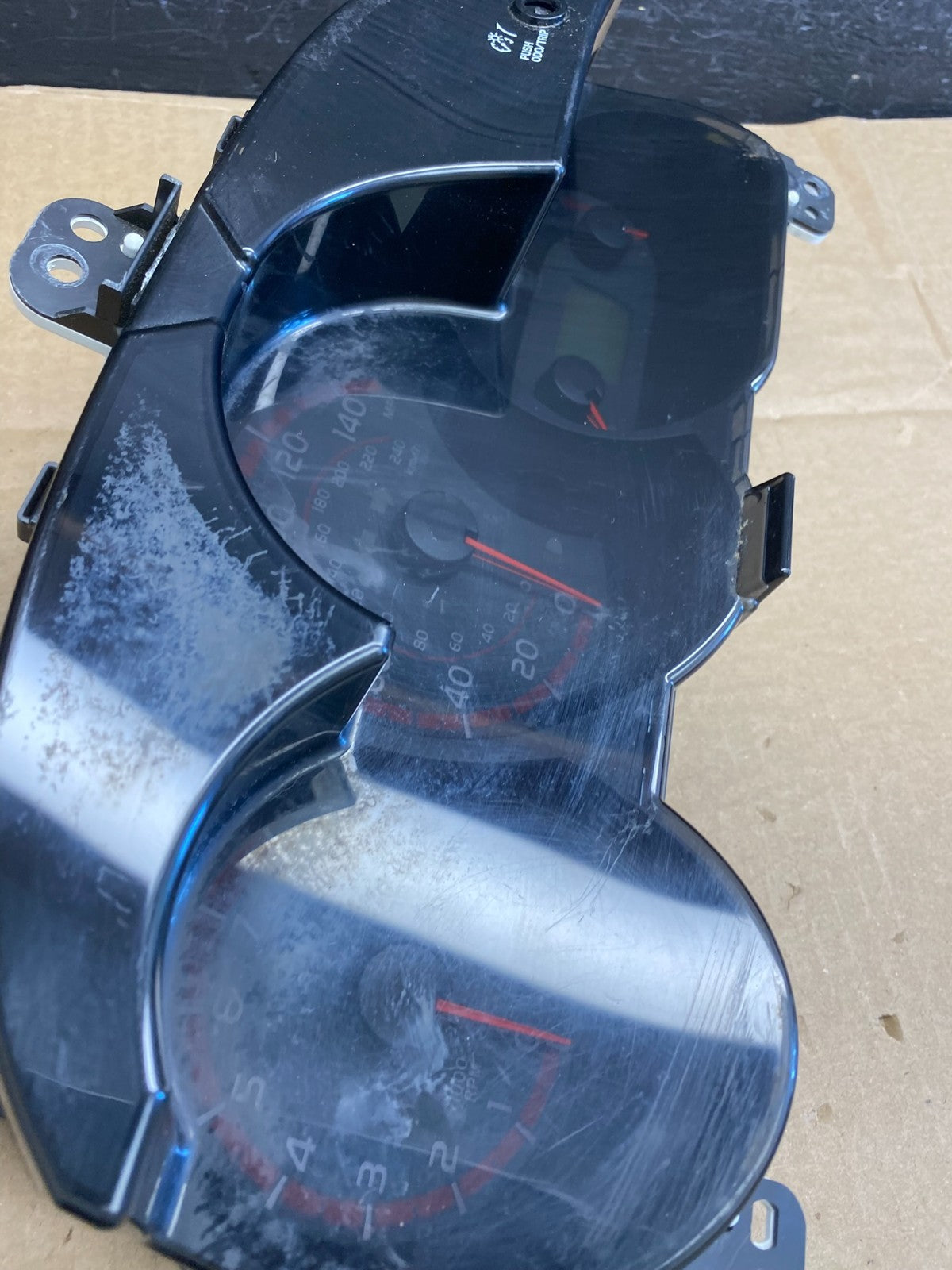 2009 2010 Toyota Matrix Speedometer Cluster Gauge AC9361 DG1