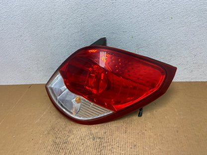 2008 2009 2010 Saturn Vue Right Passenger Rh Tail Light Side AE0192 LK1