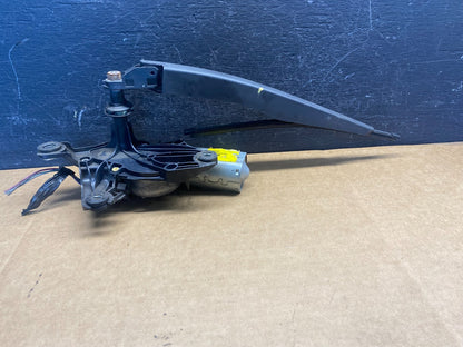 2011 to 2019 Ford Explorer Rear Windshield Wiper Motor AD7456 DG1