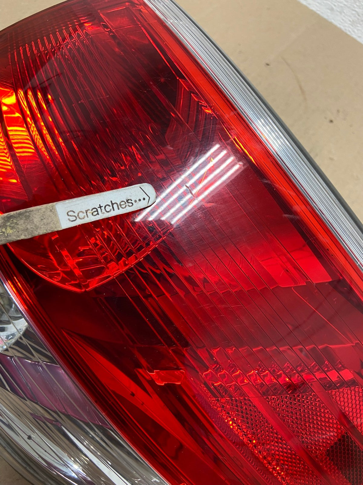 2013 to 2016 Nissan Pathfinder Passenger Right Side Tail Light AE7290 LK3