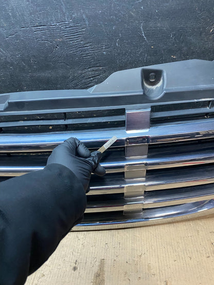 2009 to 2011 Freightliner Sprinter Front Upper Chrome Grill Grille X3391 DG6