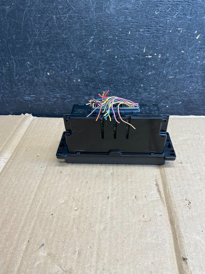 2003 to 2006 Lincoln Town Car Climate Control Panel AH5541 DW3