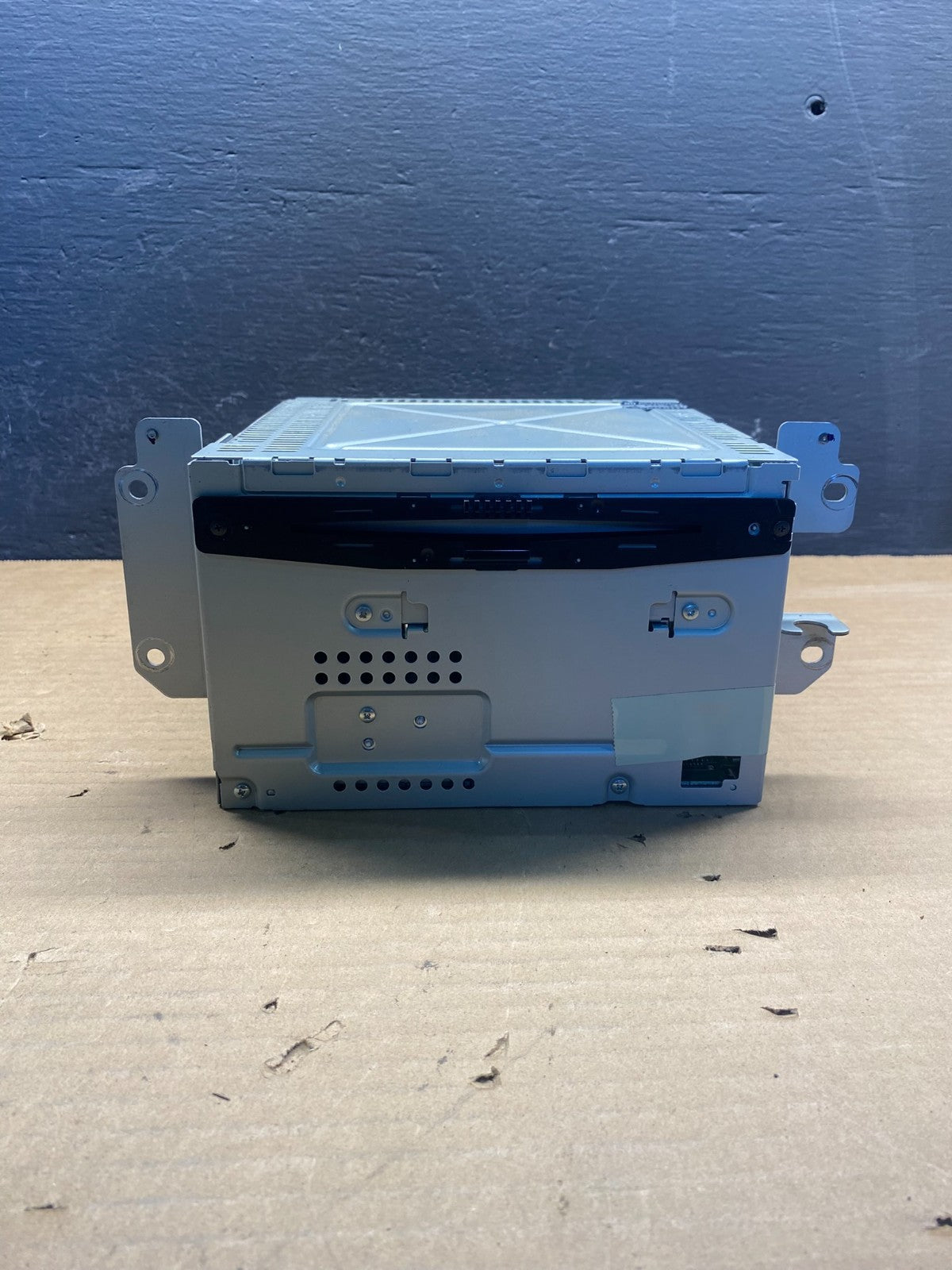 2010 to 2012 Ford Fusion Radio Audio Receiver AM FM CD MP3 ac8017 DG0