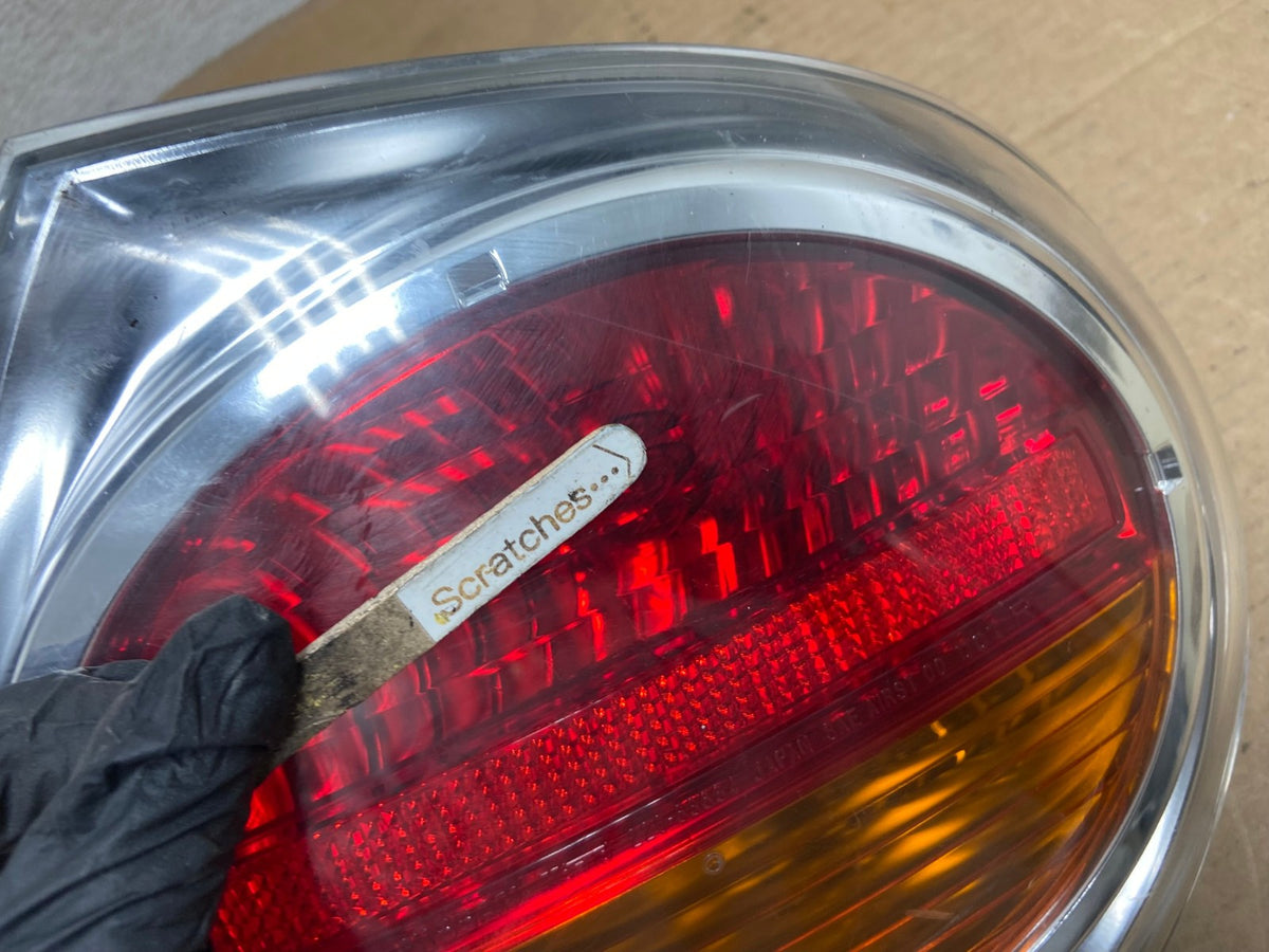 2002 2003 Nissan Maxima Right Passenger RH Side Tail Light AH7809 LK3