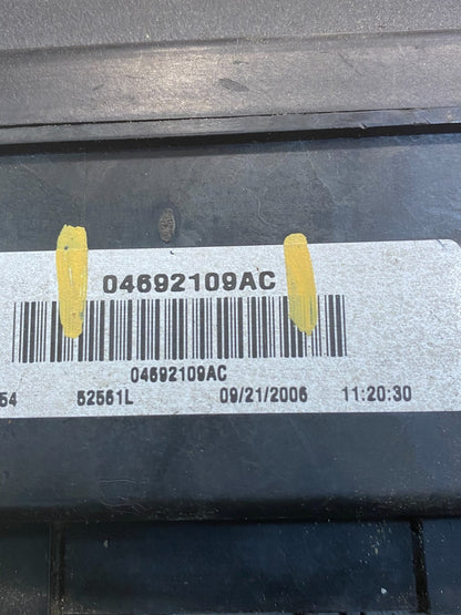 2007 Jeep Grand Cherokee Fuse Box Relay Panel ac0402 DG6