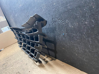 2002 to 2004 Chrysler Voyager Front Upper Grill Grille N2047 DG11