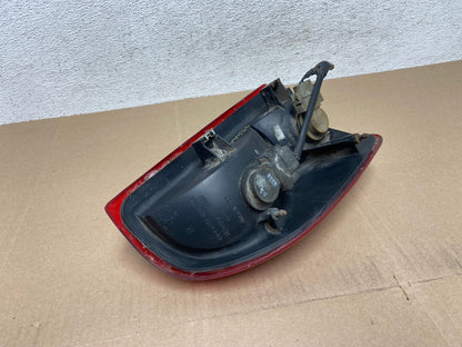 1997 - 2004 Dodge Dakota Right Passenger Rh Side Tail Light AE6614 LK5