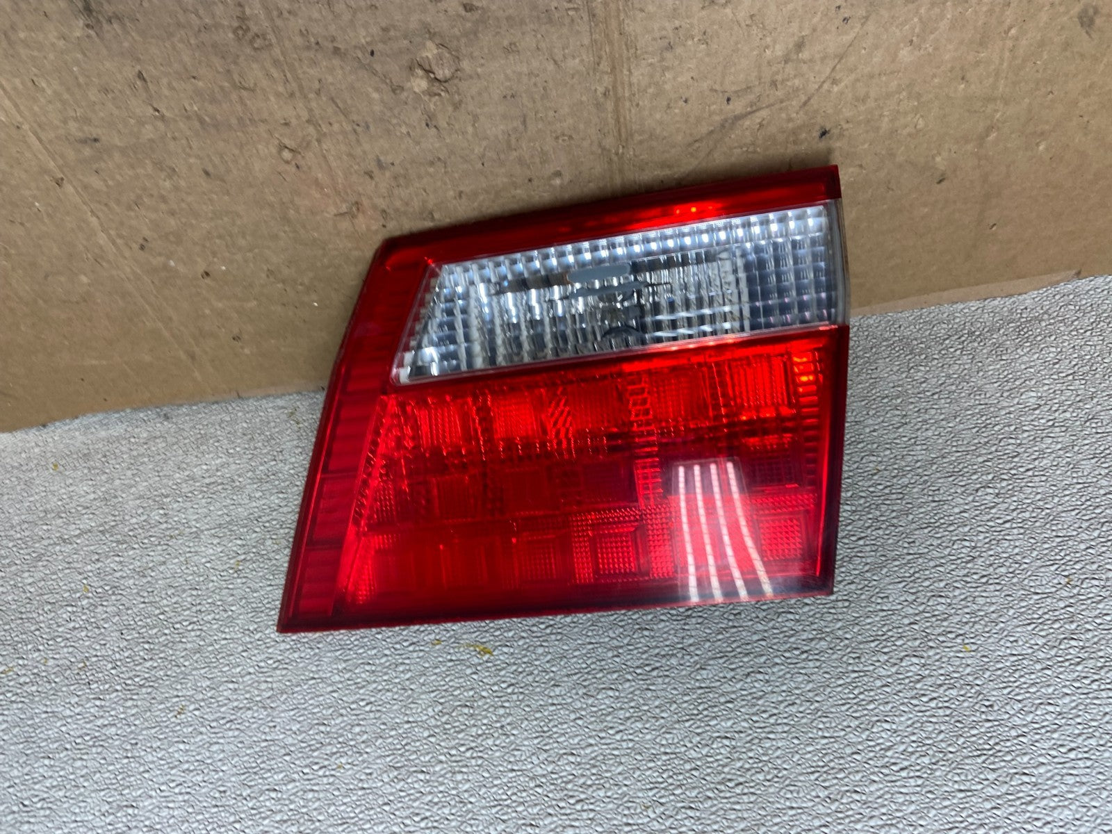 2005 2006 2007 Honda Odyssey Inner Right Passenger RH Tail Light AA5007 DW0