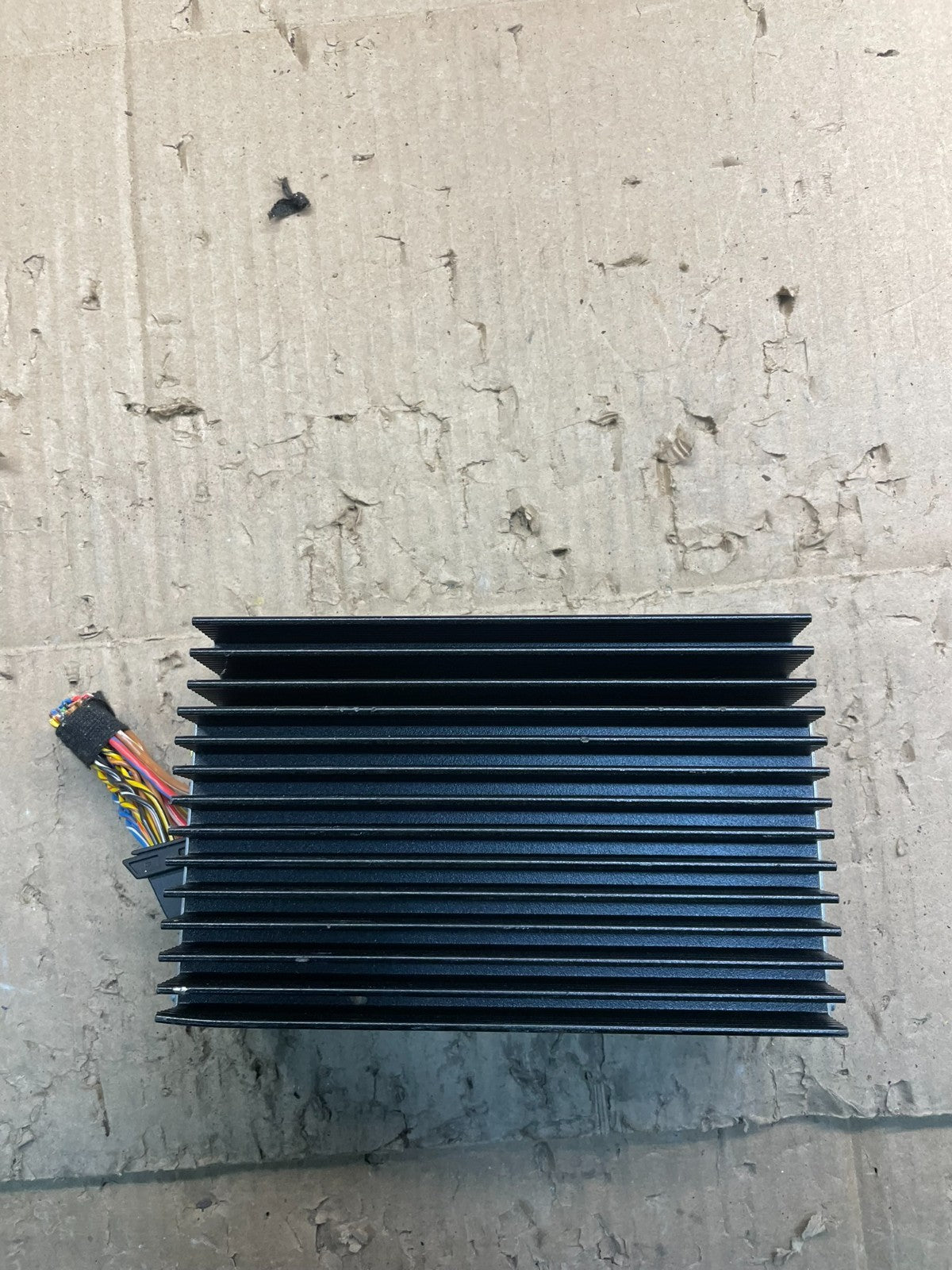 2007-2010 BMW X5 Top HiFi Lear Radio Audio Amplifier Amp OEM X8722 DG0