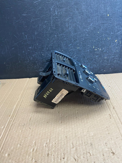 2011-2016 Dodge Grand Caravan Temperature Climate Control AC Heater AF6262 DG1