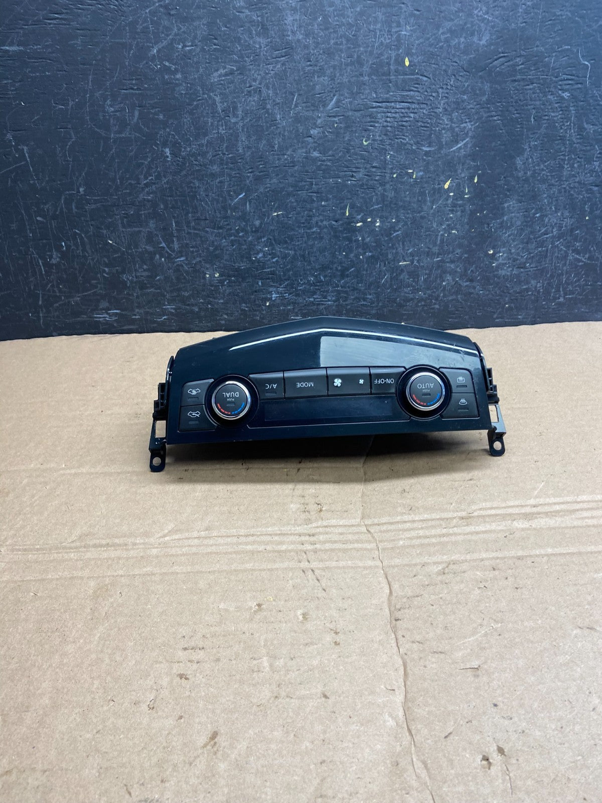 2013 2014 2015 Nissan Altima A/C Temperature Climate Control AF1875 DG3