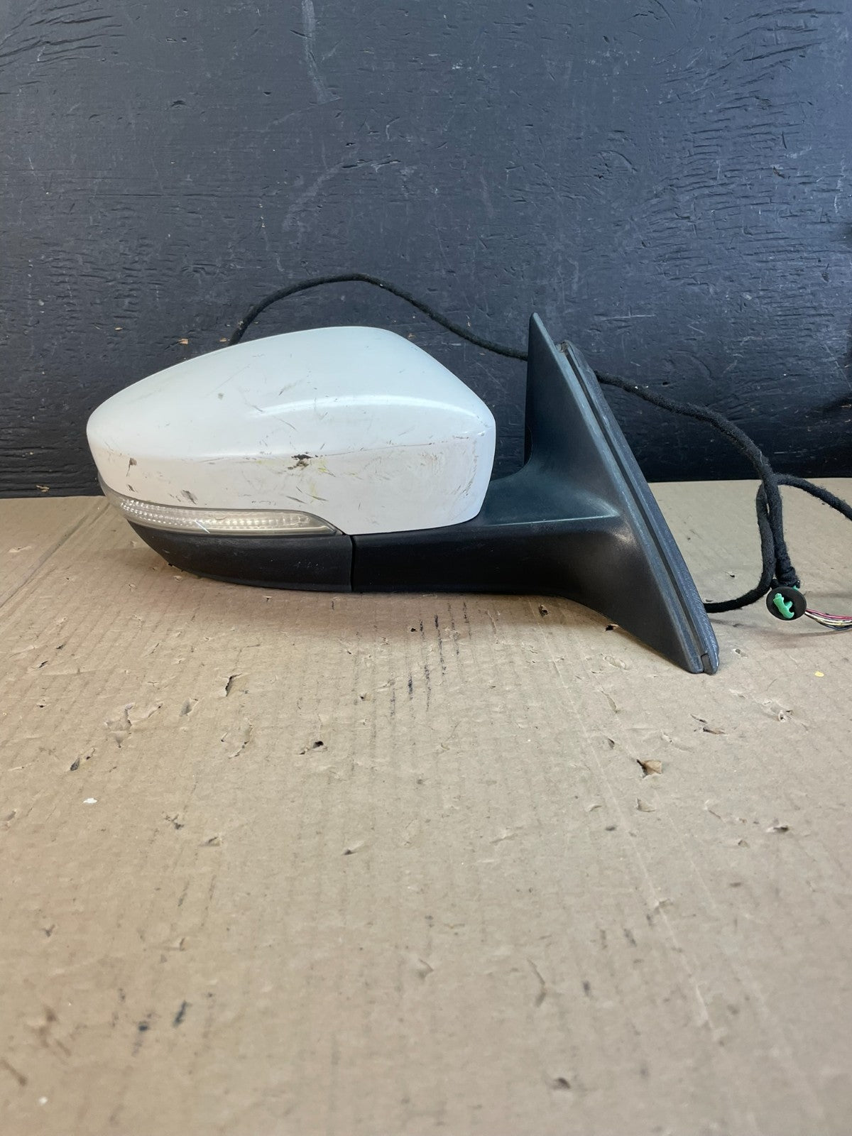2012-2015 Volkswagen Passat Right Passenger Sgn Door View Mirror AD8694 DW0