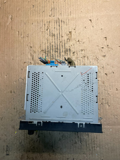 2003 to 2006 Cadillac Escalade Radio CD AM/FM Player OEM u9070 DG4