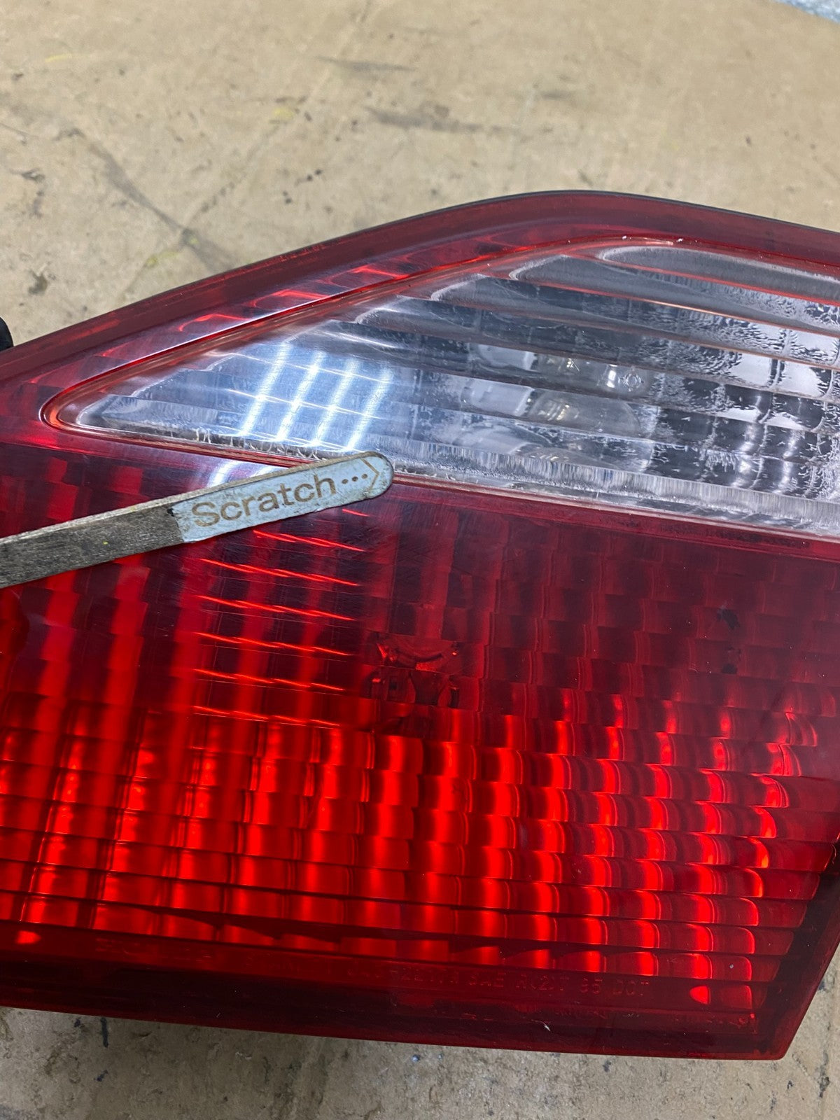 1998 to 2000 Honda Accord Right Passenger Side Inner Tail Light OEM T3705 DW4