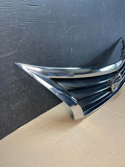 2013 to 2015 Nissan Altima Front Upper Grill Grille Sedan AD8377 DG2