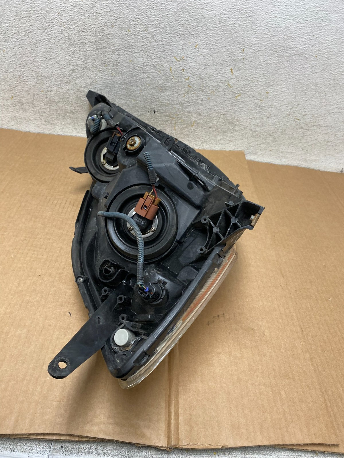 2006 to 2010 Toyota Sienna Left Driver Lh Side Headlight Halogen AI3749 DW9