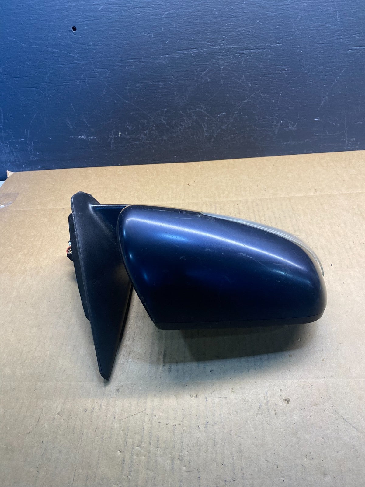 2009-2011 Kia Borrego Right Passenger View Door Turn Signal Mirror AC2815 DG1