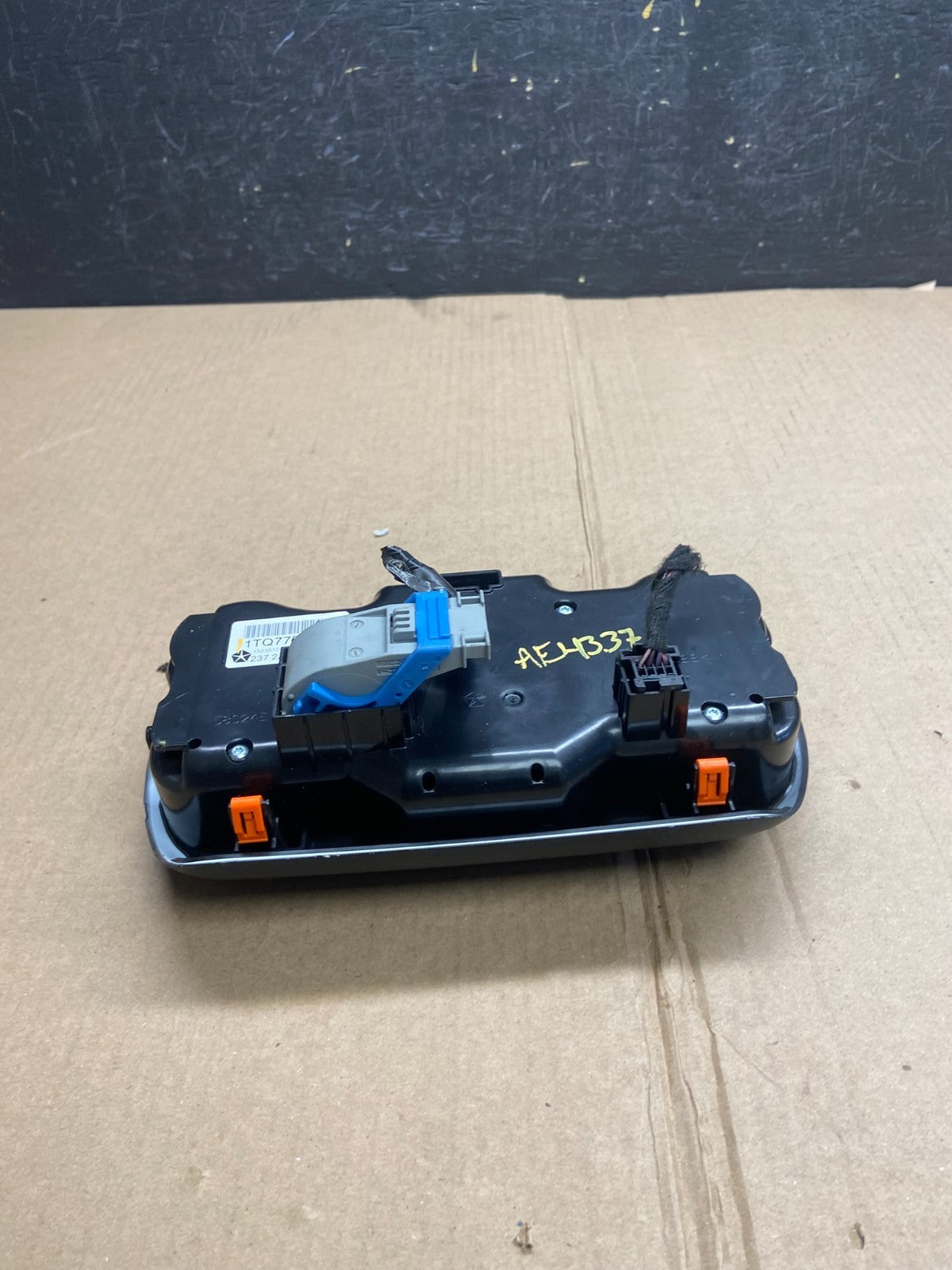2013 to 2016 Dodge Dart AC Heater Temperature Climate Control AE4337 DG5