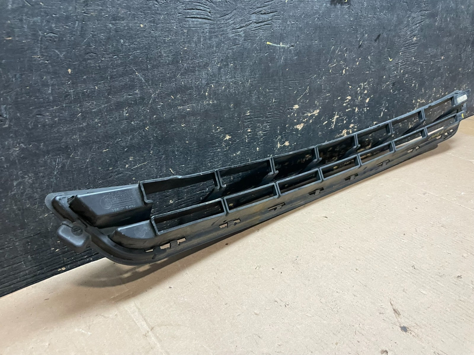 2013 2014 2015 GMC Acadia Front Lower Cover Grill Grille Oem AA1974 DG4