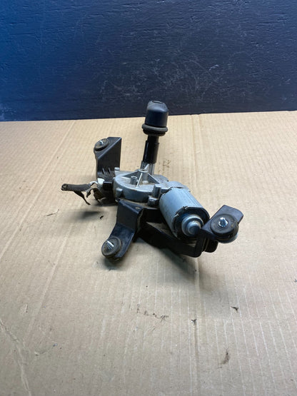 2016 - 2018 Kia Sorento Rear Glass Windshield Wiper Motor AC0869 DG4