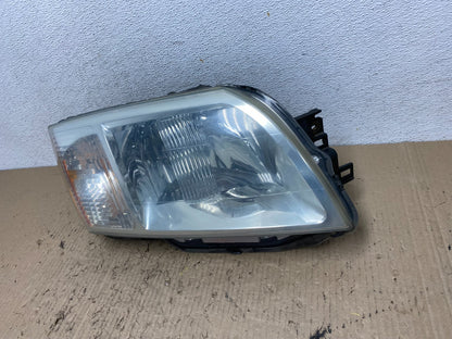 2004 - 2011 Mitsubishi Endeavor Headlight Right Passenger Rh Side AF7186 DW1