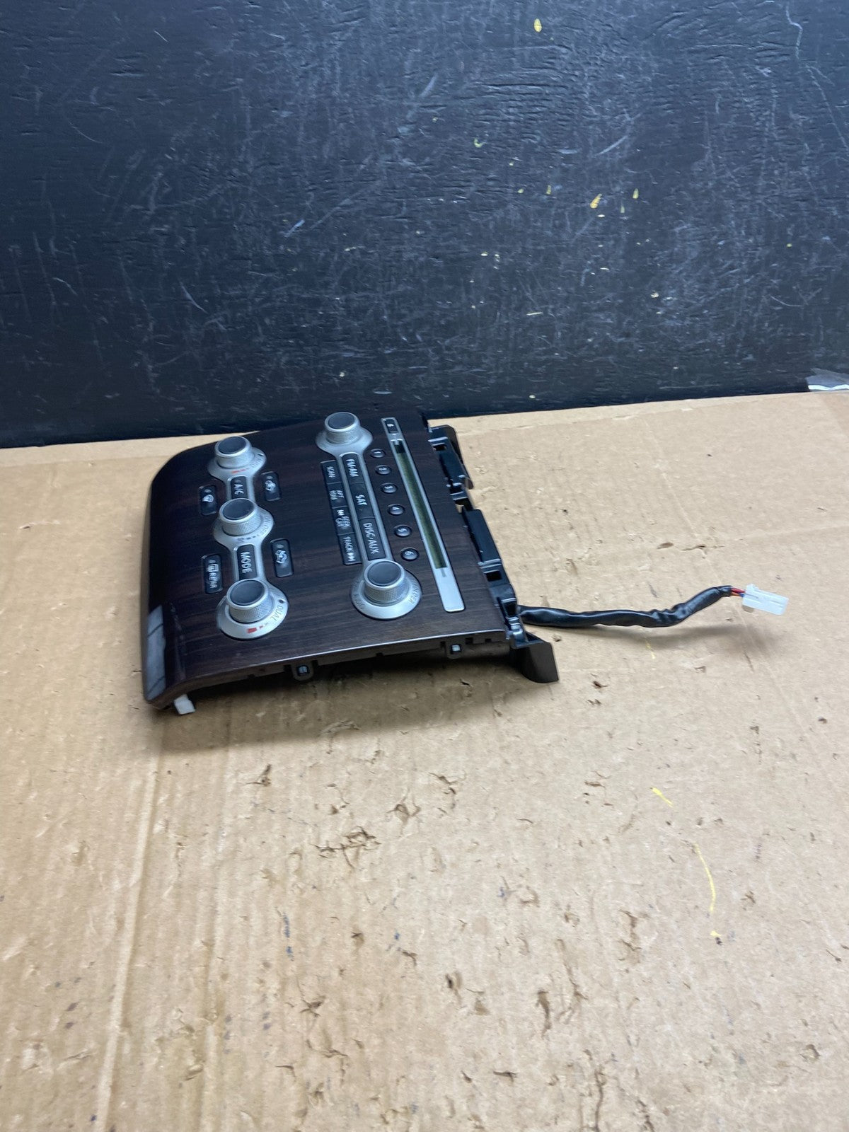 2012 2013 2014 Nissan Maxima Radio Audio Panel Control Bezel Trim AD6862DG2