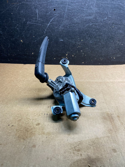 2014-2015 Kia Sorento Rear Glass Windshield Wiper Motor Y4454 DG4