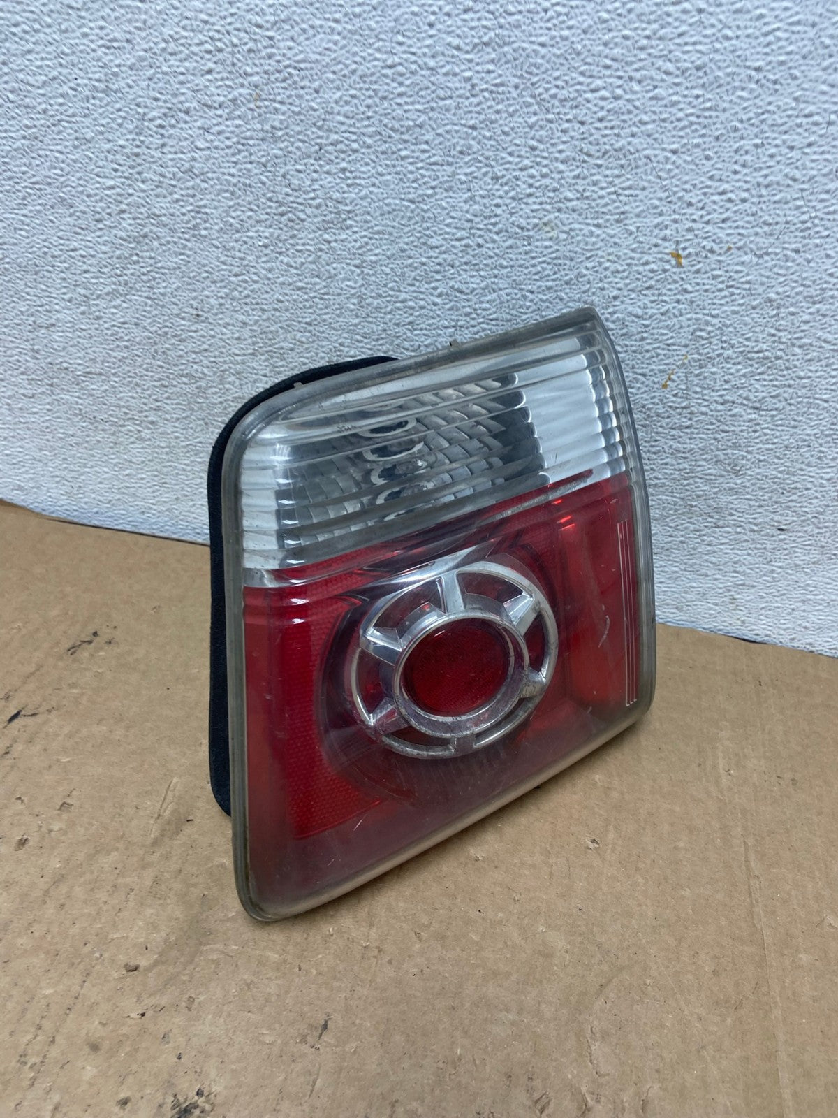 2007 to 2012 GMC Acadia Right Passenger Rh Hatch Tail Light Inner AG2104 LK2
