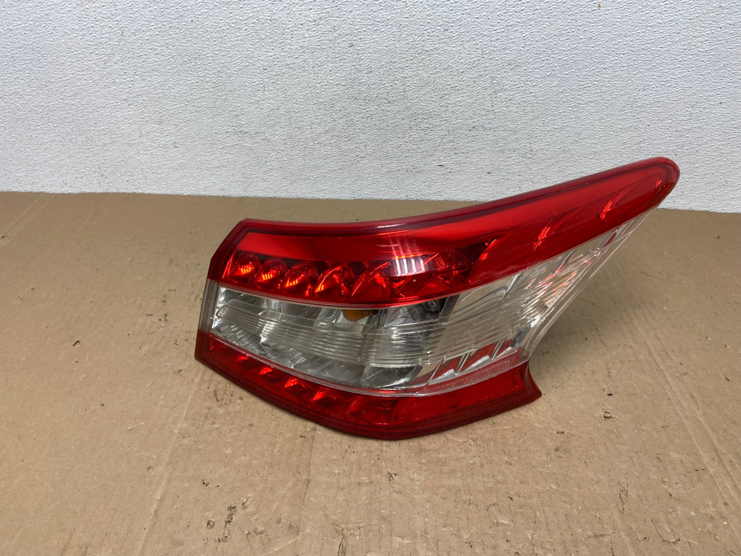 2013 2014 2015 Nissan Sentra Led Right Passenger Side Tail Light AC5888 LK0