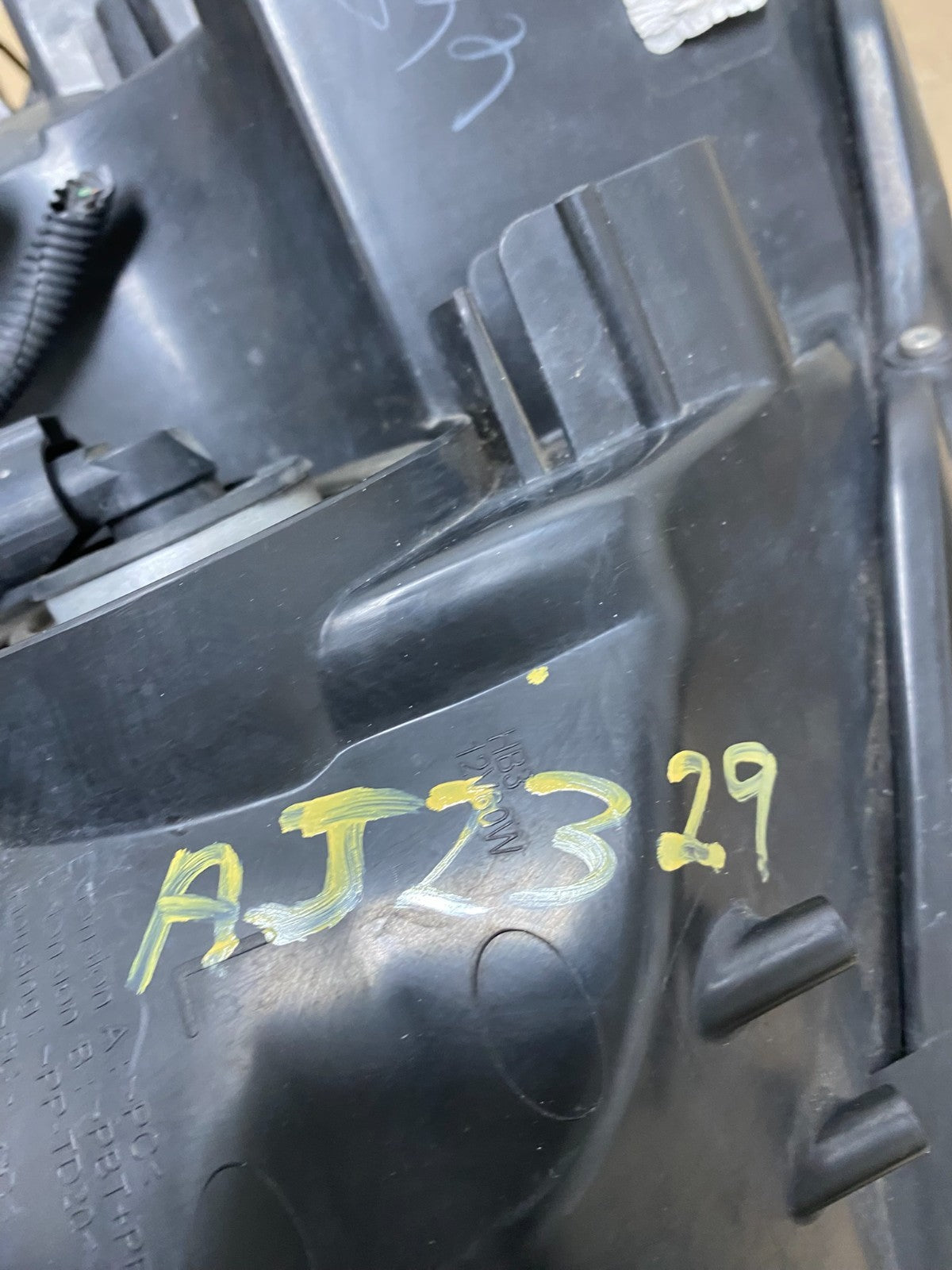 2009 - 2014 Nissan Maxima Headlight Left Driver Side Xenon HID AJ2329 DW9