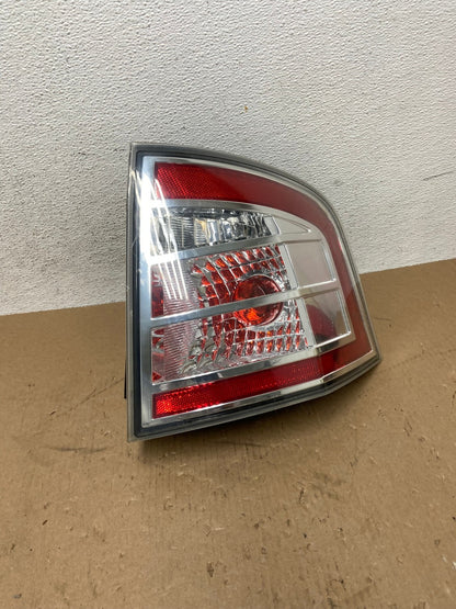 2007 to 2010 Ford Edge Tail light Right Passenger Rh Side AD7723 LK0
