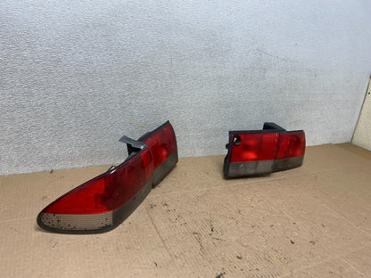 1994 to 1998 Saab 900 & Turbo Left+Right Side Tail Lights W0877 DW2