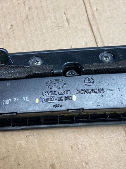 2007 to 2009 Hyundai Santa Fe Center Dashboard Radio Bezel Trim AE4239 DG5
