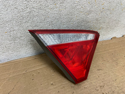 2015 - 2017 Toyota Camry Left Driver LH Side Tail Light Inner AH9040 LK1