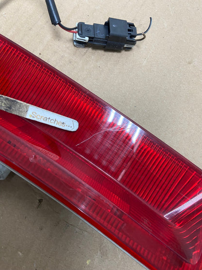 2012 to 2014 Ford Edge Rear Third Brake 3rd Light Lamp AI1171 LK3
