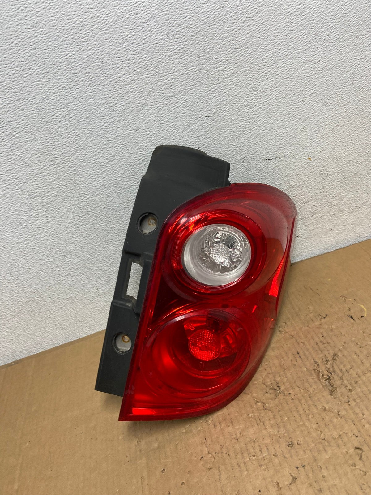 2010 to 2015 Chevrolet Equinox Right Passenger Rh Side Tail Light AD1164 LK2