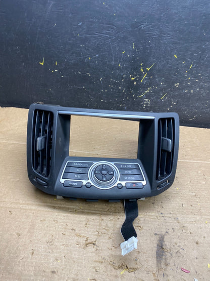 2007 - 2015 Infiniti G35 G37 Radio Player Screen Panel Bezel W9722 DG0