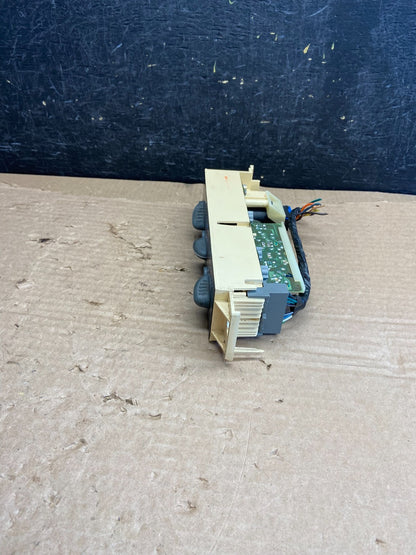 1996-1999 Chevrolet Tahoe AC Climate Control HVAC Rear Window Defogger af2714 DG2