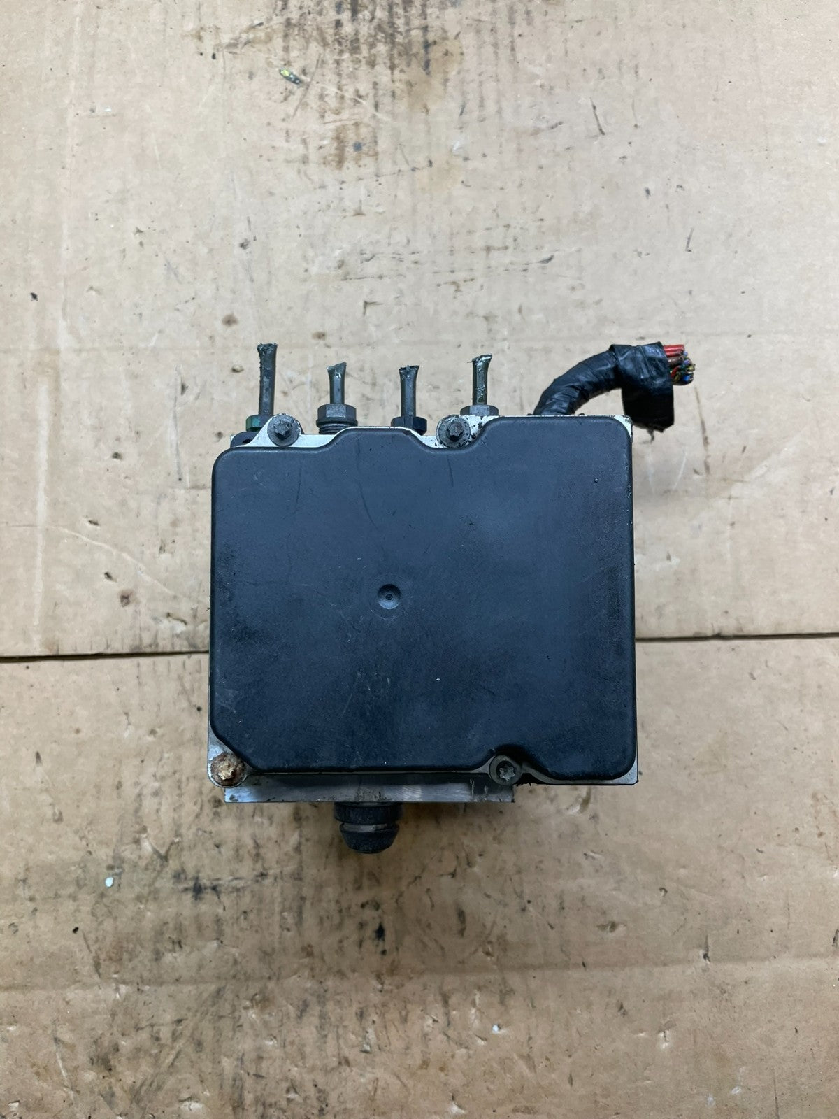 2006 - 2009 Land Rover Range Rover ABS Anti Lock Brake Pump Module r4334 DG4