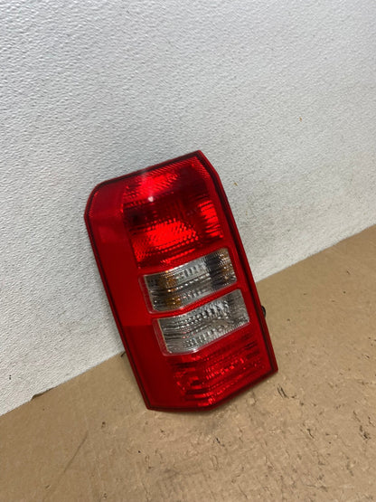 2008 to 2016 Jeep Patriot Left Lh Driver Side Tail Light AG1293 LK2