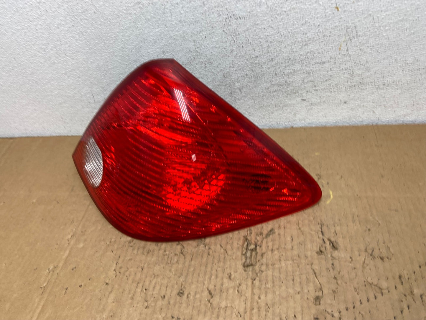 2005-2010 Pontiac G6 Sedan Right Passenger Side Tail Light AD2484 LK1